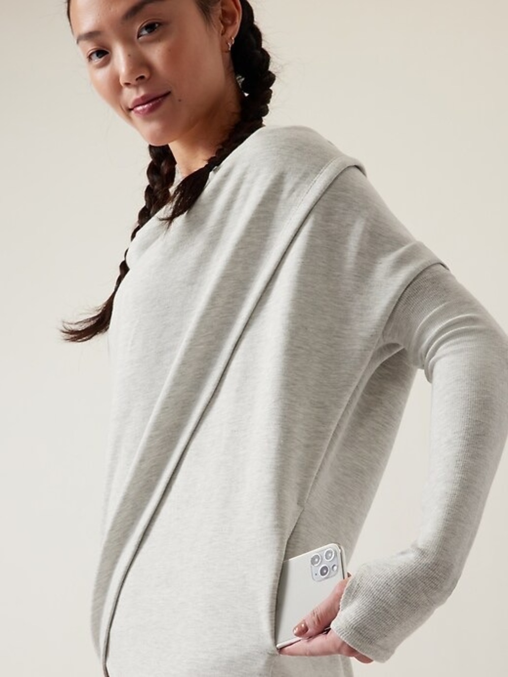 Athleta Purana wrap - Picture 2 of 5